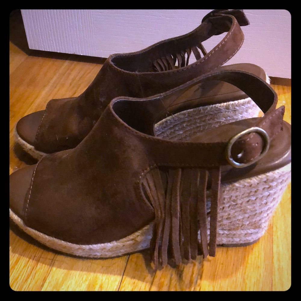 Brown Heels with Tassles